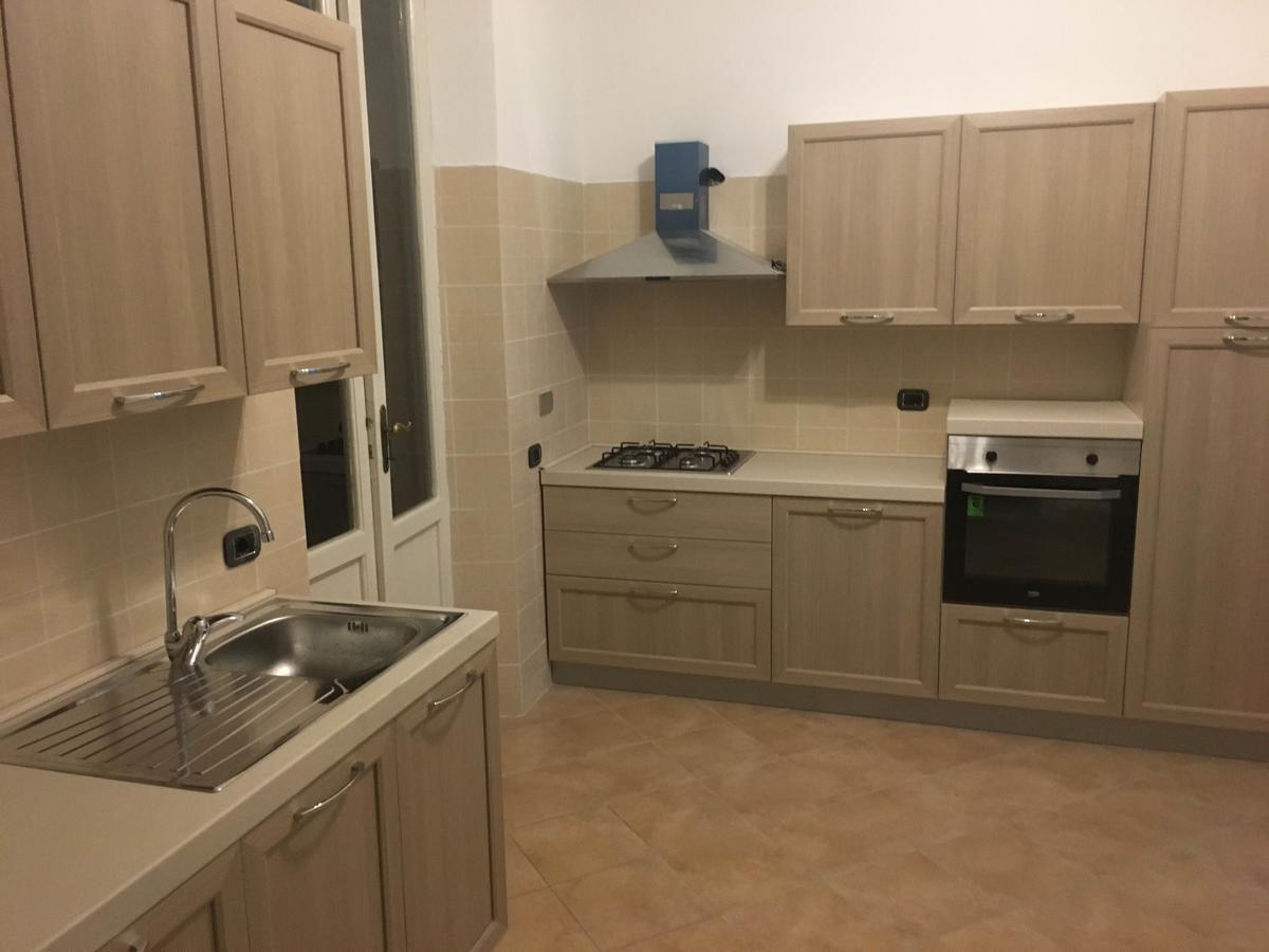 Holiday Pisa Gare المظهر الخارجي الصورة